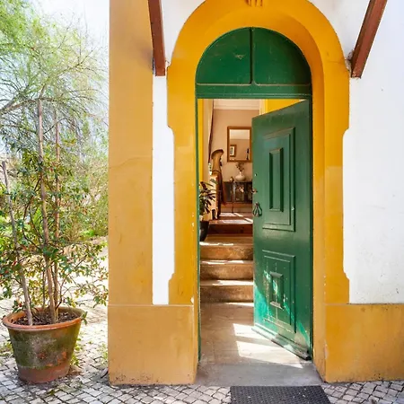 Quarto em Acomodações Particulares Violeta Com Chamine *