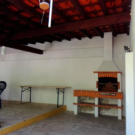 Violeta Com Chamine Quarto em Acomodações Particulares *